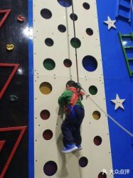 -爱丽丝奇幻乐园