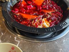 -渝大狮毛肚老火锅(遂宁万达店)