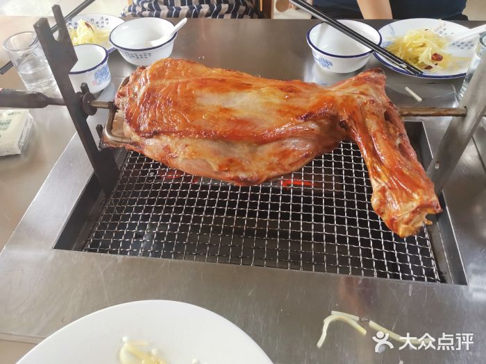 迎燕阁烤羊腿(二环南路店)图片