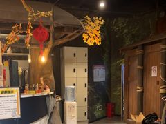 -暴风岛沉浸式体验馆(百联世纪店)