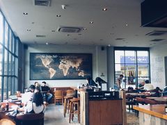 大堂-星巴克(上海汇锦里店)