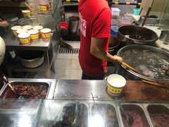 -江三王记牛杂馆(总店)