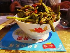 -独一佳老胡湘菜馆(矿山路店)