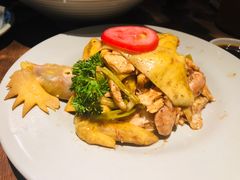 越式盐焗麻油鸡-大头虾越式风味餐厅(光明广场店)