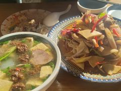 -金莹丸子汤清真(朝外SOHO店)