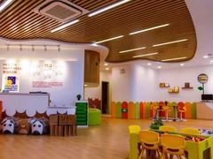 -婴智贝佳蒙特梭利早教托育中心(杨浦店)