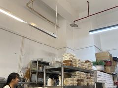 面包甜点陈列柜-袁妈红豆汤(重庆总店)