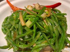 -炆艺乳鸽·煲仔饭大排档(望京来广营店)