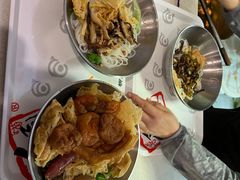 -爱民螺蛳粉(梧州国泰广场店)