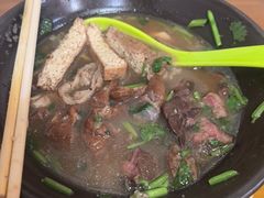 -六爷门框百年卤煮