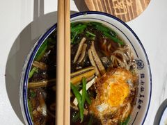 -镇南锅盖面馆(解放路店)