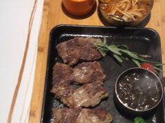 -豪享来(我格广场店)