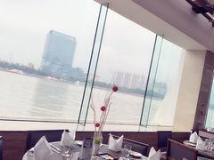 -白天鹅宾馆·流浮阁咖啡厅
