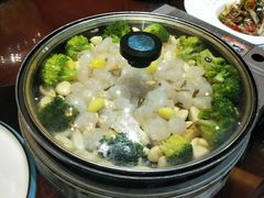 -梅花香里大酒店(郁金香路店)