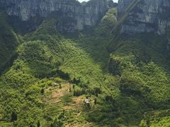 -鹿院坪生态旅游景区