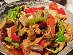 -巴厘龙虾·榜首油焖大虾(音乐学院·沿江酒馆店)