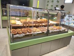 -顶东面包花园·生日蛋糕(太平店)