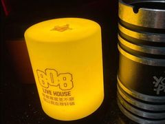 -808 LiveHouse
