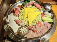 -恩你小木屋·韩式料理(假日广场店)