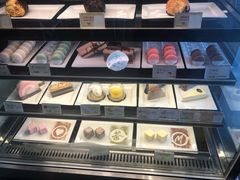 -麦当劳(七宝乐购店)