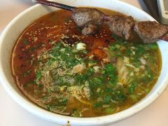 拉面-西部马华清真兰州牛肉面·烧烤夜市(关东店)