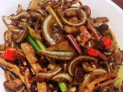 泡菜炒脆骨-醉湘厨艺(才华街店)