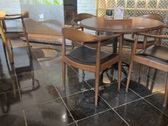 -JINNS锦时 steak&pizza(浸信会礼拜堂旧址店)