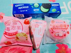 -全家便利店(江湾镇站店)