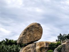 -东山风动石景区