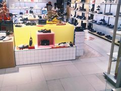 -BeLLE 百丽(上海月星环球港店)