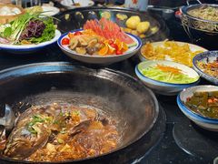 -鱼窝棚柴火铁锅炖(富山屯店)