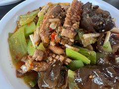 -曾氏肥肠馆(凯瑞雅居店)