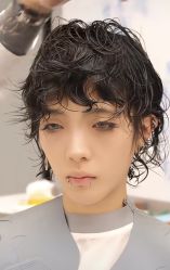 -首脑美发沙龙