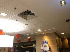 麦辣鸡腿汉堡经典中薯条套餐-麦当劳(凯德广场店)