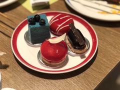 -咖啡苑自助餐厅·中国大饭店