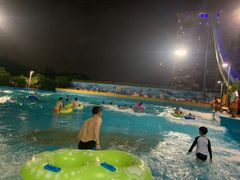 -热带风暴水上乐园