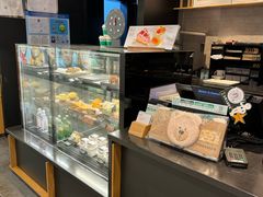 -星巴克(六合路店)