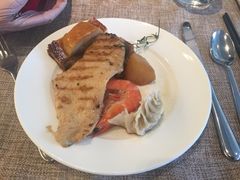 -圣丰索菲特·2 On 988 Café 自助餐厅