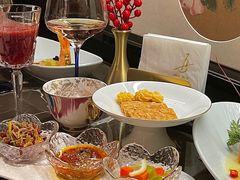 -海派悦庭·海胆烧麦·新融合菜(凯德广场店)