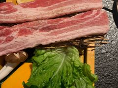 伊比利亚黑猪五花肉-嘿嘟嘟·肋条烧肉放题(爱融荟城店)