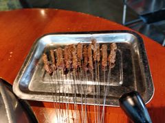 伍丁羊肉串-伍丁·烤牛肋(和平东桥店)