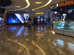 等候区-嘉华国际影城(学清路店)