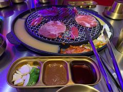 -釜山火炉·海鲜烤肉(紫藤路店)