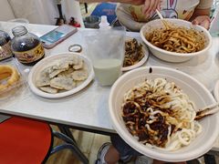 -黑八私房老北京炸酱面