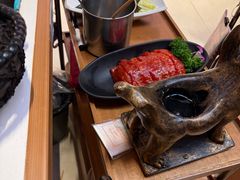 -老牌坊云南鱼豆花火锅(哈西万达店)