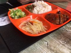 -老凌记广东烧鹅饭(宝利金店)