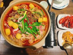 -聚汇三少·龙虾·中餐厅(莫邪路新天地店)