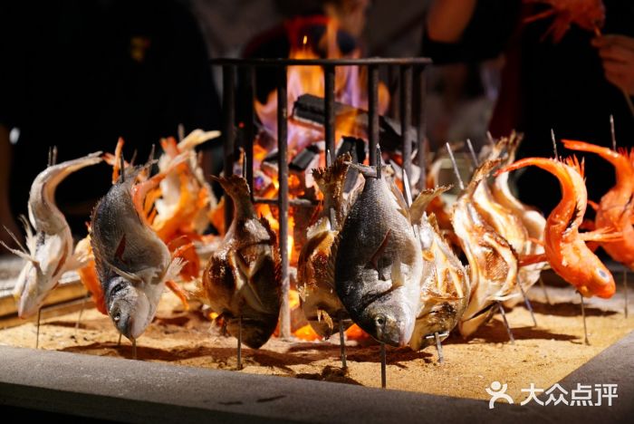 味泉炉端烧日式料理(卓悦intown店)炉端烧图片