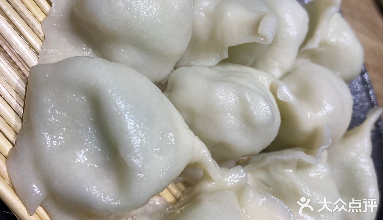不吃一次海胆水饺怎能说来过沈阳[胜利][胜利][调皮][调皮][调皮]超级好吃