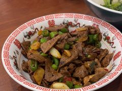 -湖南人家湘菜馆(镇江路店)